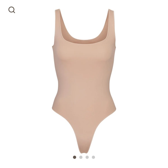 SKIMS ESSENTIAL BODY SUIT